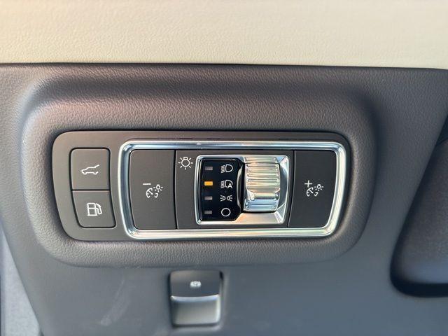 new 2025 Lincoln Nautilus car, priced at $67,600