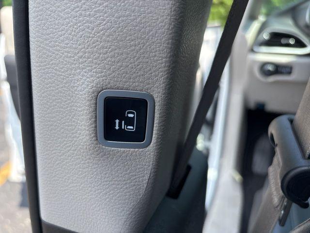 used 2024 Chrysler Pacifica car, priced at $34,413