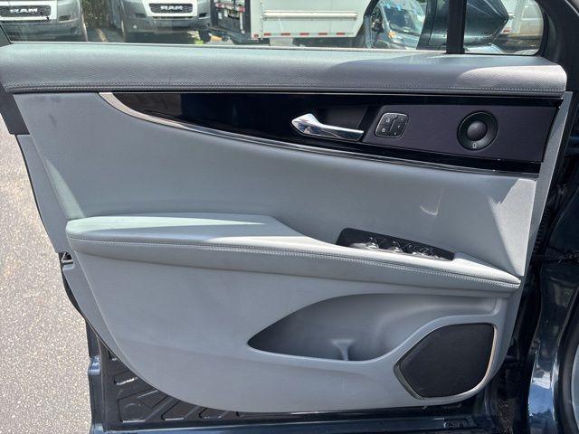 used 2022 Lincoln Nautilus car, priced at $40,250