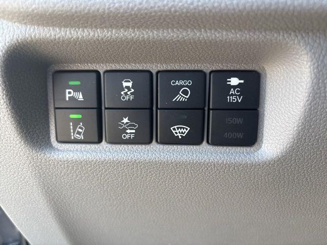 used 2022 Honda Ridgeline car, priced at $32,000
