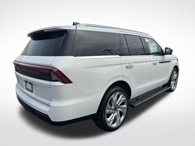 new 2025 Lincoln Navigator car