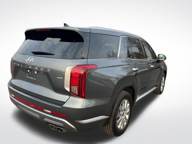 used 2024 Hyundai Palisade car, priced at $38,000
