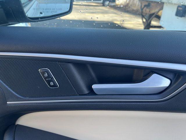 used 2023 Ford Edge car, priced at $26,000