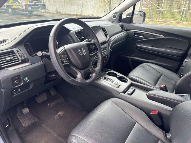 used 2022 Honda Pilot car, priced at $34,620