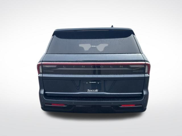 new 2025 Lincoln Navigator car
