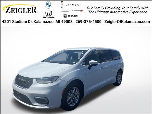 used 2023 Chrysler Pacifica car, priced at $24,664