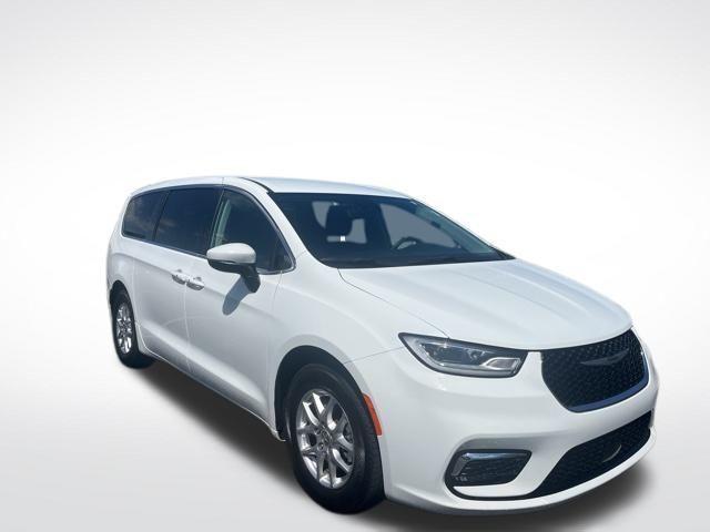 used 2023 Chrysler Pacifica car, priced at $24,500