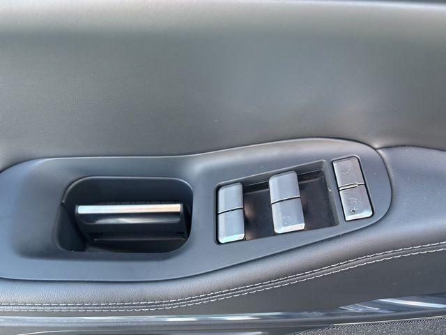 new 2025 Lincoln Navigator car, priced at $106,305