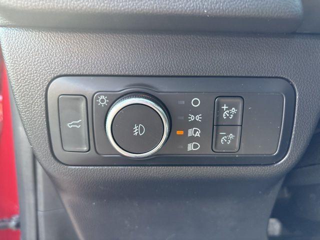 used 2022 Ford Escape car, priced at $25,279