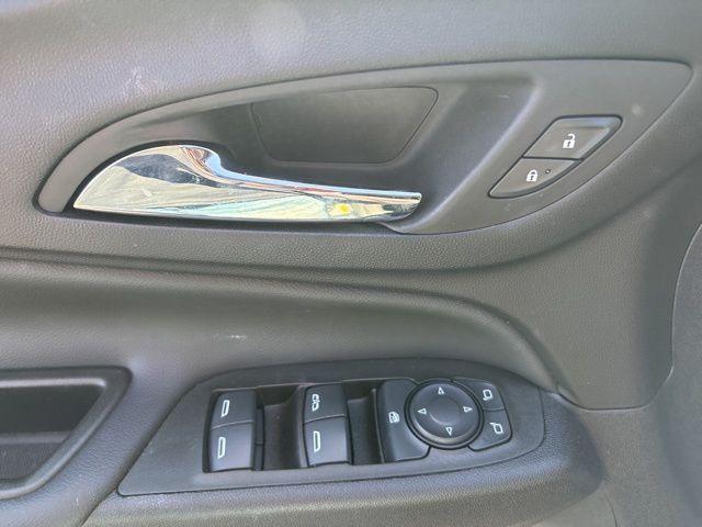 used 2023 Chevrolet Equinox car, priced at $23,639