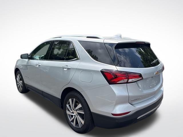 used 2022 Chevrolet Equinox car, priced at $24,615