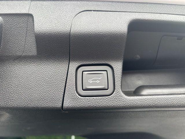 used 2023 GMC Acadia car, priced at $28,407