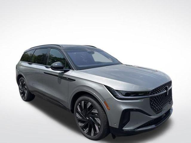 new 2024 Lincoln Nautilus car