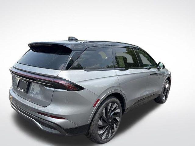 new 2024 Lincoln Nautilus car
