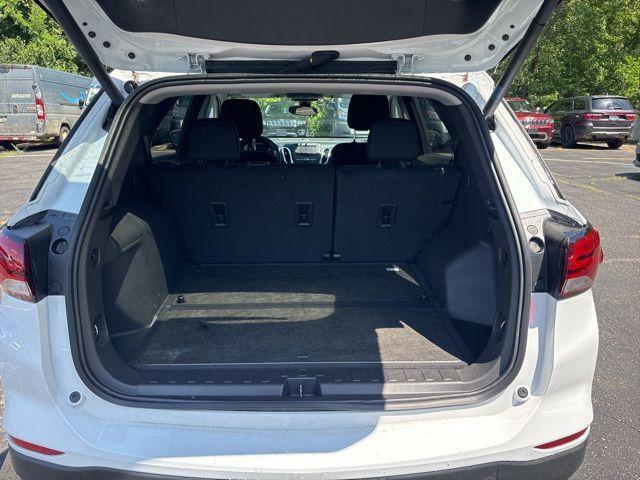 used 2024 Chevrolet Equinox car, priced at $25,000
