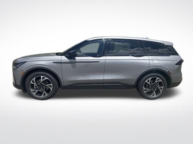 new 2025 Lincoln Nautilus car