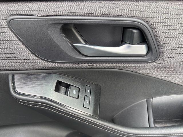 used 2022 Nissan Rogue car, priced at $25,000