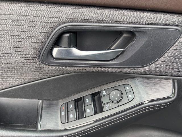 used 2022 Nissan Rogue car, priced at $25,000