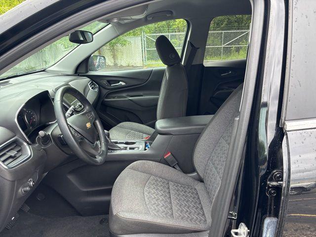 used 2023 Chevrolet Equinox car, priced at $24,000