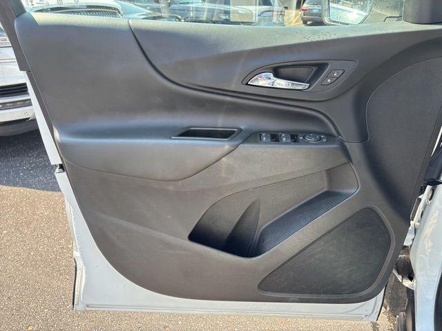 used 2023 Chevrolet Equinox car, priced at $21,000