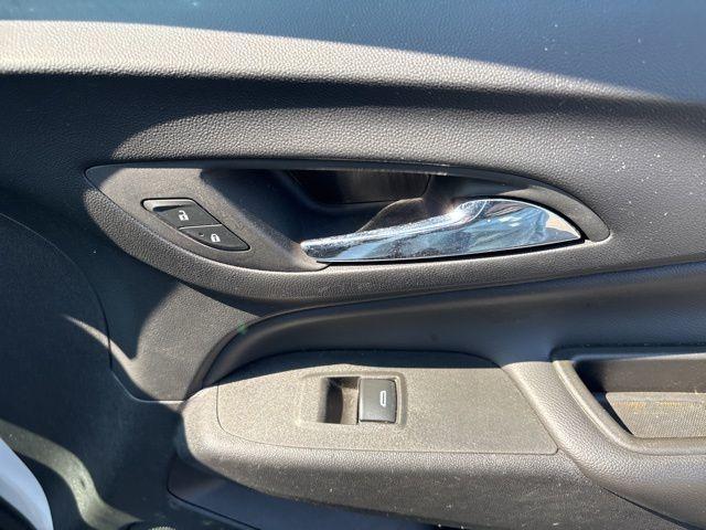 used 2023 Chevrolet Equinox car, priced at $21,000