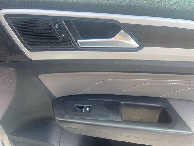 used 2022 Volkswagen Atlas car, priced at $27,000