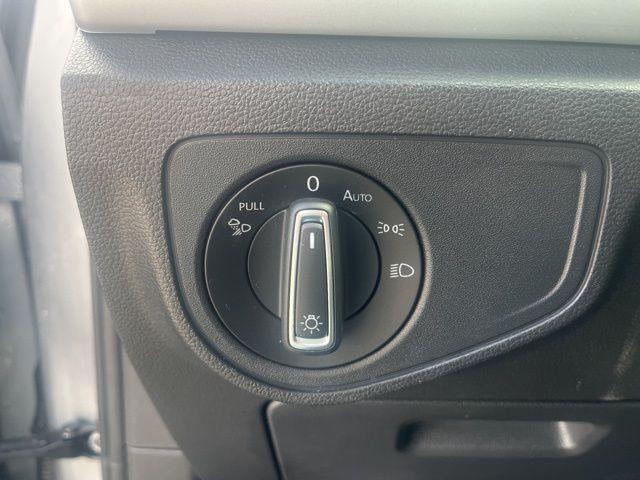 used 2022 Volkswagen Atlas car, priced at $27,000