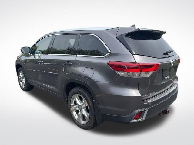 used 2017 Toyota Highlander car, priced at $20,500