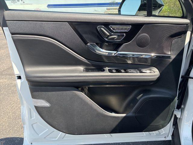 new 2025 Lincoln Corsair car