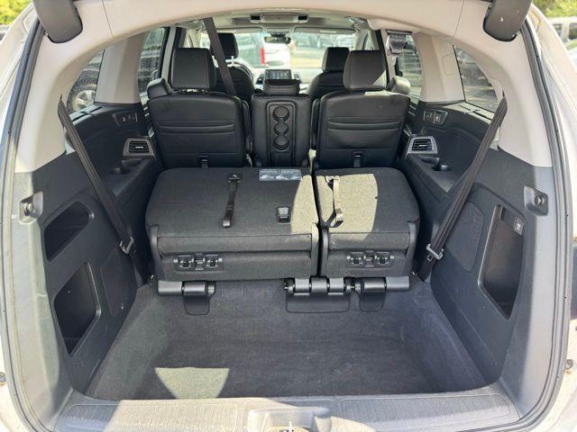 used 2023 Honda Odyssey car, priced at $38,000