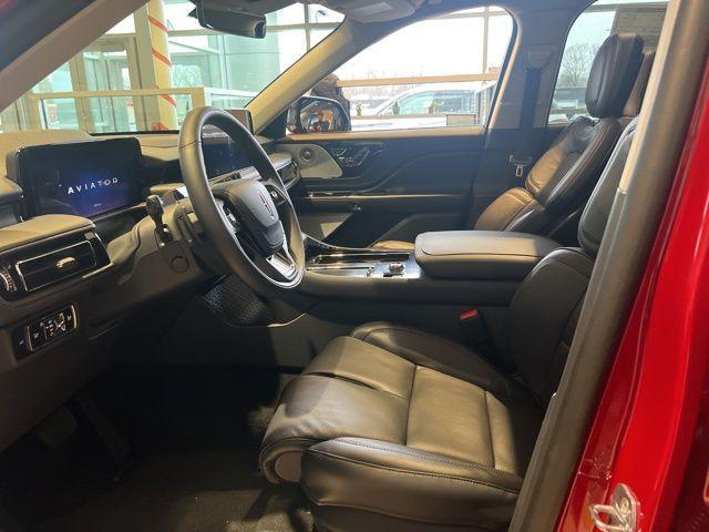 new 2025 Lincoln Aviator car