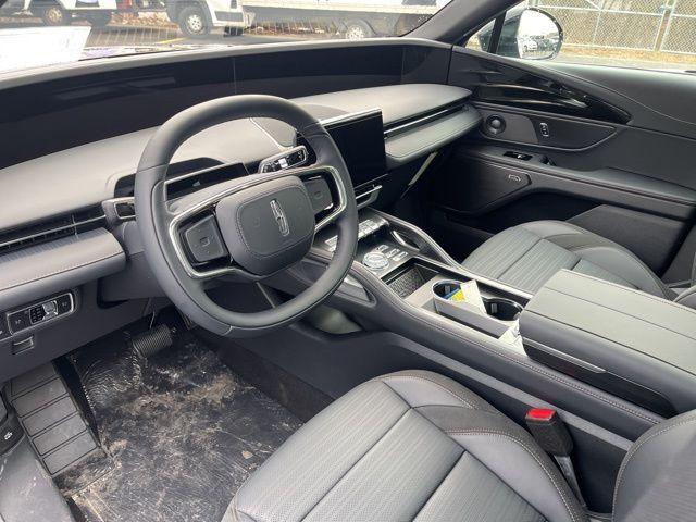 new 2025 Lincoln Nautilus car