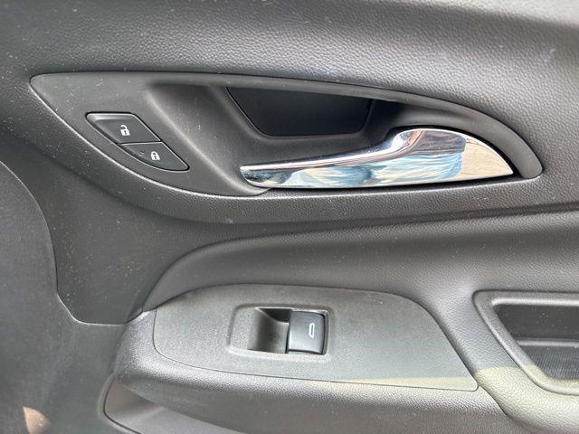 used 2024 Chevrolet Equinox car, priced at $21,500