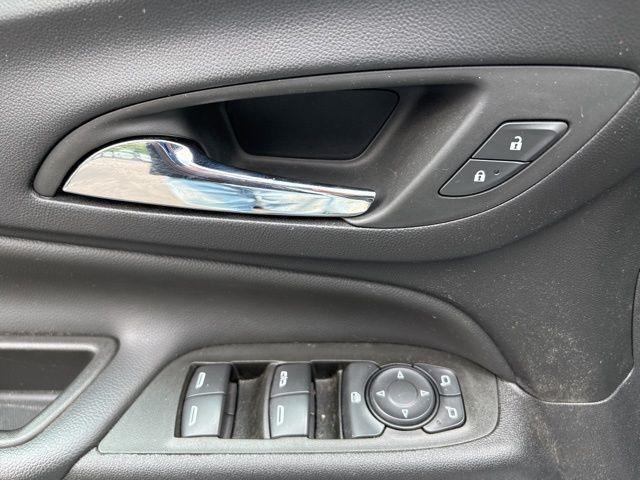 used 2024 Chevrolet Equinox car, priced at $21,500