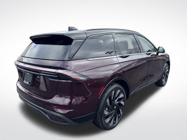 new 2025 Lincoln Nautilus car, priced at $68,455