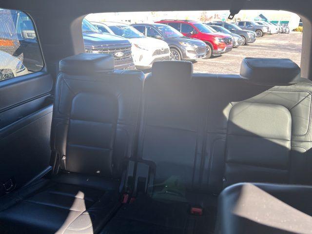 used 2019 Lincoln Navigator car, priced at $38,500