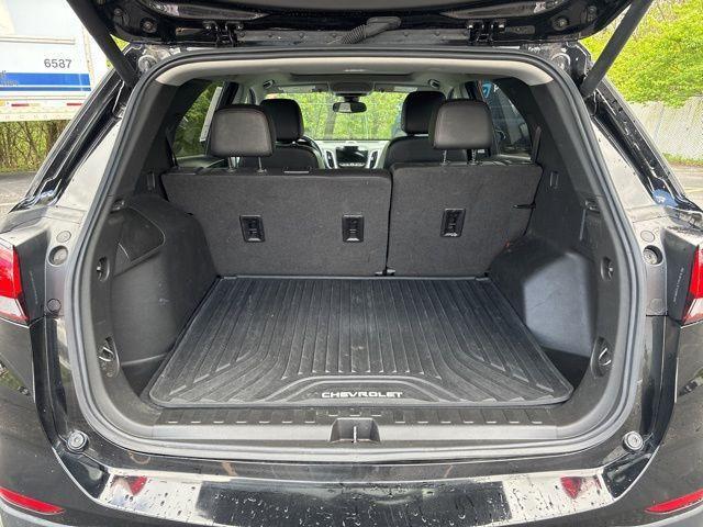 used 2022 Chevrolet Equinox car, priced at $23,000