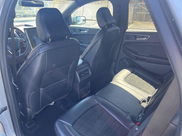 used 2024 Ford Edge car, priced at $33,000