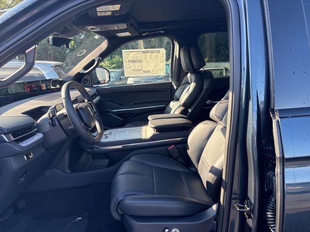 new 2025 Lincoln Navigator L car, priced at $110,365