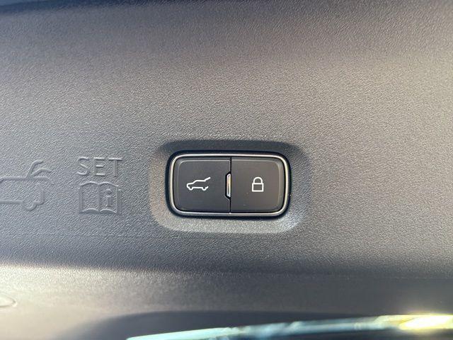 new 2025 Lincoln Navigator L car, priced at $110,365