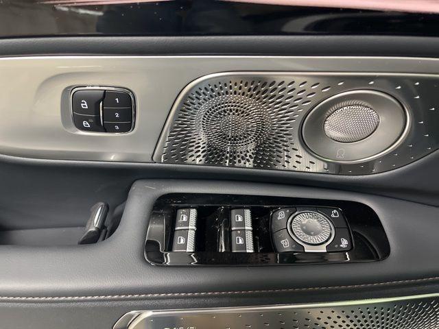 new 2025 Lincoln Nautilus car