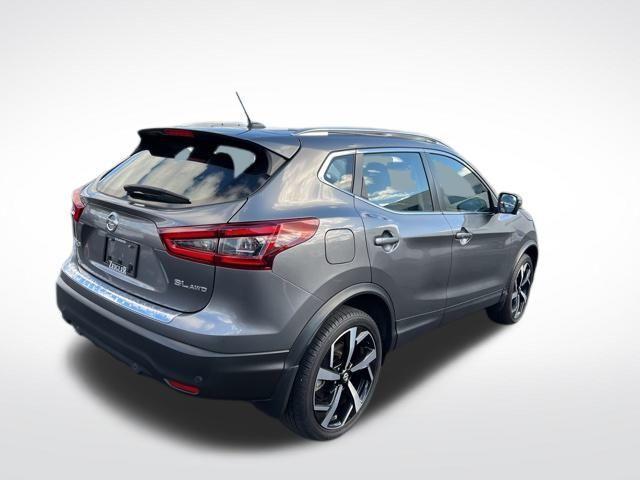 used 2022 Nissan Rogue Sport car, priced at $22,000