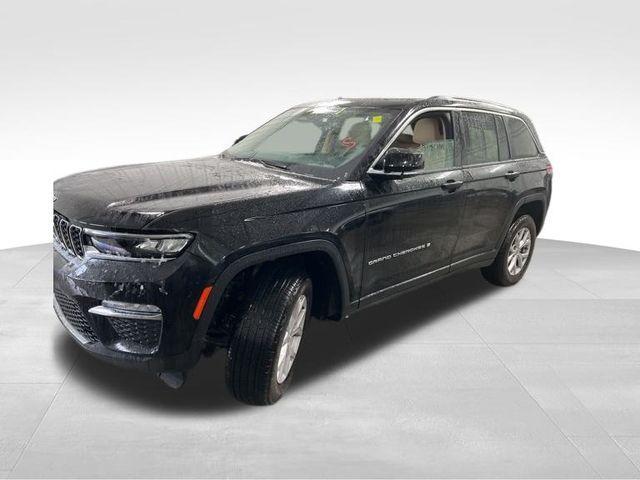 used 2022 Jeep Grand Cherokee car, priced at $35,250