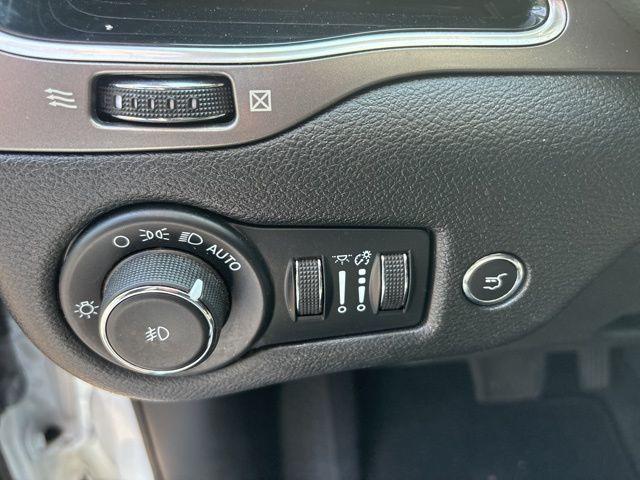 used 2022 Jeep Cherokee car, priced at $23,500