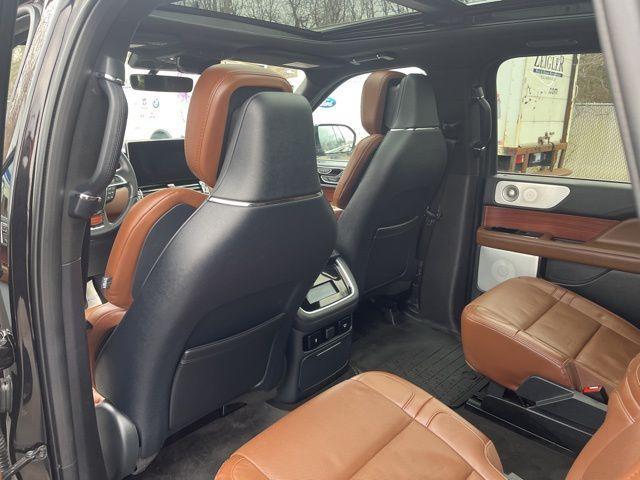 used 2024 Lincoln Navigator L car, priced at $74,000