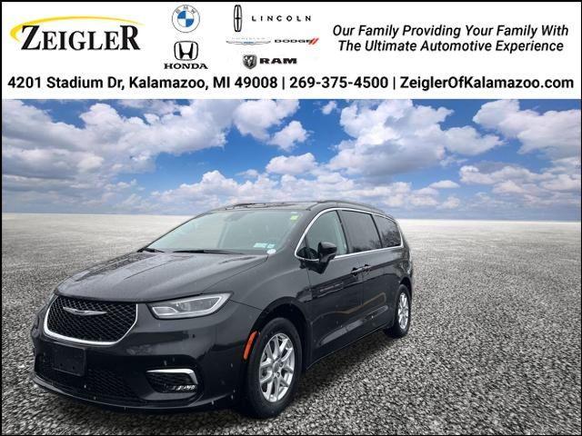 used 2022 Chrysler Pacifica car, priced at $24,000