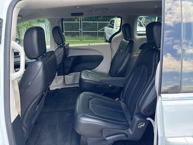 used 2024 Chrysler Pacifica car, priced at $33,000