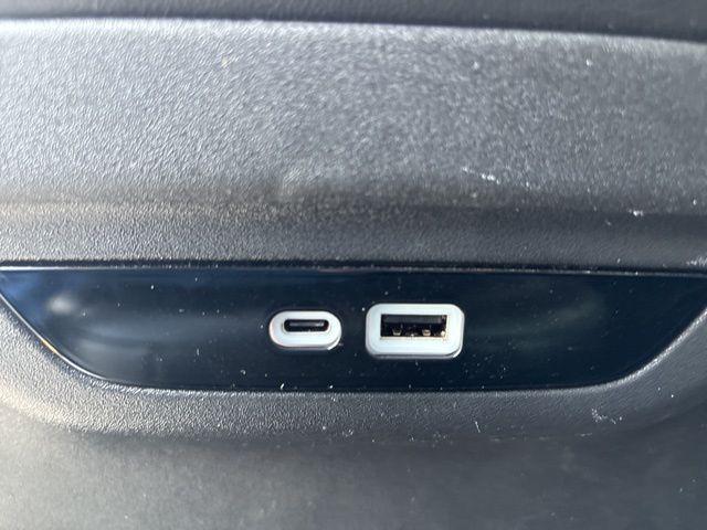 used 2024 Chrysler Pacifica car, priced at $33,000