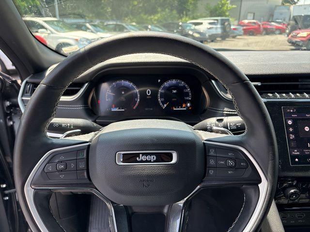 used 2022 Jeep Grand Cherokee car, priced at $34,254