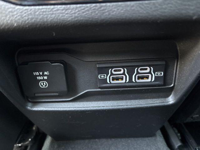 used 2022 Jeep Grand Cherokee car, priced at $34,254